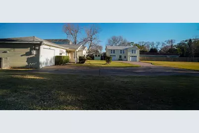 3635 Bayshore Drive, Bacliff, TX 77518 - Photo 6
