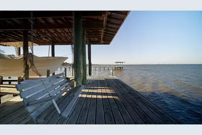 3635 Bayshore Drive, Bacliff, TX 77518 - Photo 26