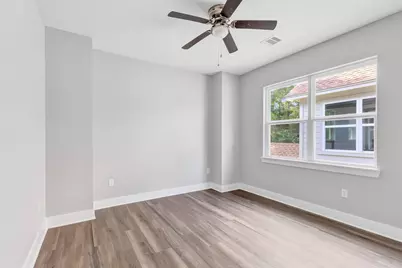 729 Magnolia Point Drive, Houston, TX 77336 - Photo 22