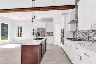 729 Magnolia Point Dr, Houston, TX 77336 - Photo 16