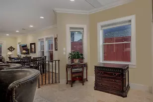 1215 W Bell St, Houston, TX 77019 - Photo 8