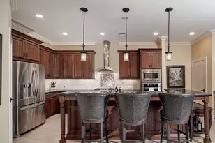 1215 W Bell St, Houston, TX 77019 - Photo 6