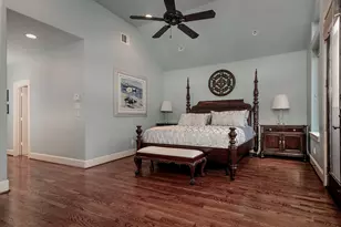 1215 W Bell St, Houston, TX 77019 - Photo 16