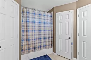 11270 Summit Dr, Conroe, TX 77303 - Photo 16