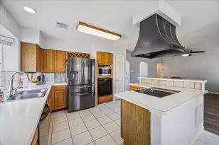 14418 Sycamore Lake Rd Rd, Houston, TX 77062 - Photo 10