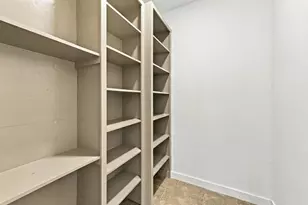 8339 Carvel Ln, Houston, TX 77036 - Photo 14