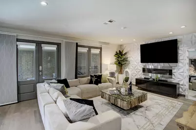 1410 Hyde Park Boulevard #212, Houston, TX 77006 - Photo 14