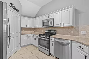 78 Dawns Edge Dr, Conroe, TX 77356 - Photo 8