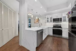 6000 Sugar Hill Dr, Houston, TX 77057 - Photo 1