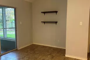 105 Harbor Ct Dr, Conroe, TX 77356 - Photo 14