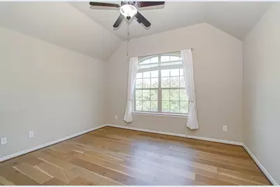 107 N Victoriana Circle, Spring, TX 77389 - Photo 36