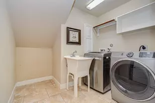 107 N Victoriana Cir, Spring, TX 77389 - Photo 12