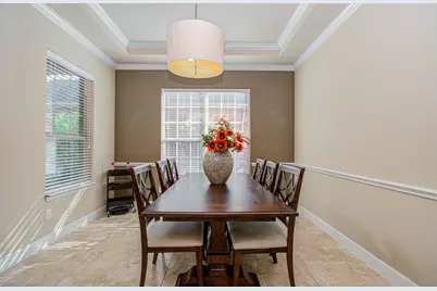 107 N Victoriana Circle, Spring, TX 77389 - Photo 14