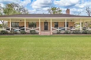 159 County Rd 611A, Angleton, TX 77515 - Photo 2