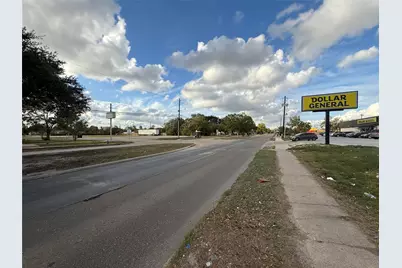 9631 Scott Street, Houston, TX 77051 - Photo 6