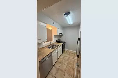 1611 Mapleton Drive, Houston, TX 77043 - Photo 36