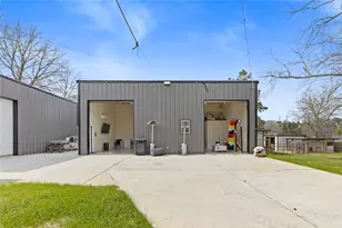 630 S Railroad Ave, Shepherd, TX 77371 - Photo 28