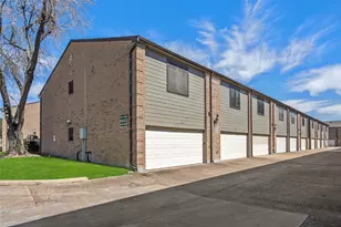 9850 Pagewood Ln, Houston, TX 77042 - Photo 20