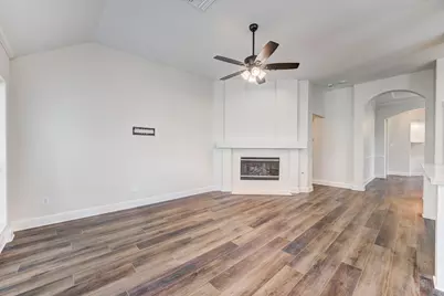 2425 Spellbrook Court, League City, TX 77573 - Photo 12
