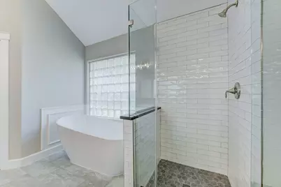 2425 Spellbrook Court, League City, TX 77573 - Photo 34