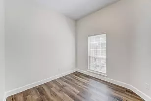2425 Spellbrook Ct, League City, TX 77573 - Photo 22