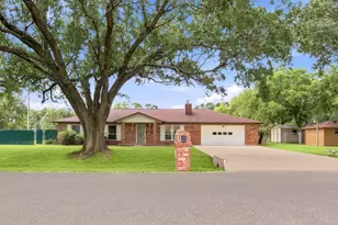 12211 3rd St, Santa Fe, TX 77510 - Photo 4