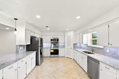 12211 3rd Street, Santa Fe, TX 77510 - Photo 14