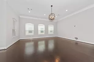 5637 Kiam St, Houston, TX 77007 - Photo 12
