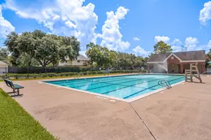 1506 Oak Hollow Dr, Friendswood, TX 77546 - Photo 28