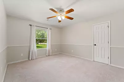 1506 Oak Hollow Drive, Friendswood, TX 77546 - Photo 16