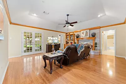 1506 Oak Hollow Drive, Friendswood, TX 77546 - Photo 4