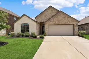 11251 Stirton Dr, Tomball, TX 77375 - Photo 2