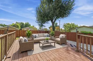 5306 Jewel St, Houston, TX 77026 - Photo 34