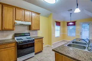 20515 Spring Aspen Ln, Spring, TX 77388 - Photo 10