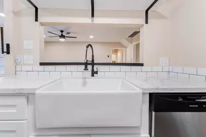 11222 Sagepark Lane, Houston, TX 77089 - Photo 12