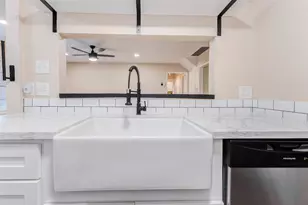 11222 Sagepark Ln, Houston, TX 77089 - Photo 12