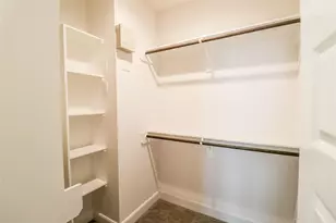 2745 Clinton Dr, Houston, TX 77020 - Photo 22