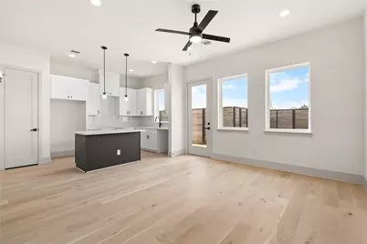4006 Buffalo Moon Drive, Houston, TX 77045 - Photo 2