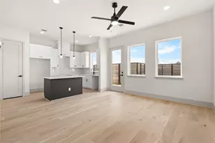 4006 Buffalo Moon Dr, Houston, TX 77045 - Photo 2