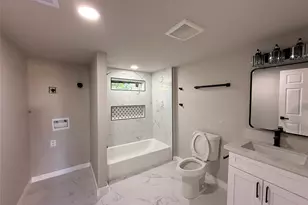2209 Gano St, Houston, TX 77009 - Photo 14