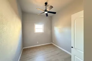 2209 Gano St, Houston, TX 77009 - Photo 20