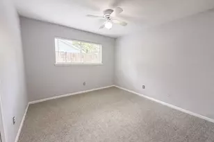 10327 Sweetwood Dr, Houston, TX 77070 - Photo 12