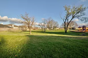 12315 Field Brook Ct, Houston, TX 77089 - Photo 36