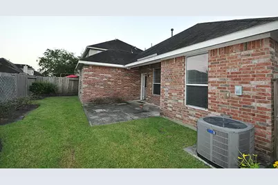 12315 Field Brook Court, Houston, TX 77089 - Photo 24
