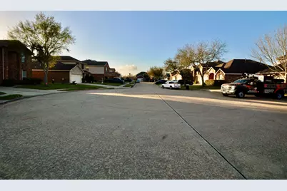 12315 Field Brook Court, Houston, TX 77089 - Photo 34