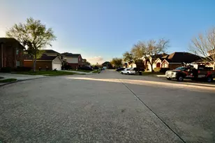 12315 Field Brook Ct, Houston, TX 77089 - Photo 34