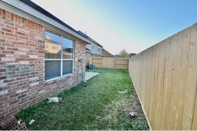 12315 Field Brook Court, Houston, TX 77089 - Photo 32