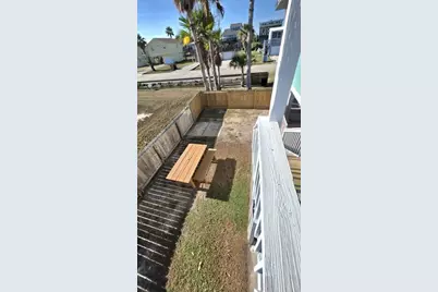 16623 Jolly Roger Road, Galveston, TX 77554 - Photo 22