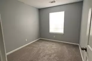 5522 Lakefield Dr, Houston, TX 77033 - Photo 8