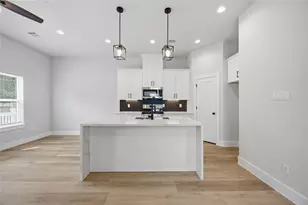 10612 Ashville Dr, Houston, TX 77051 - Photo 6
